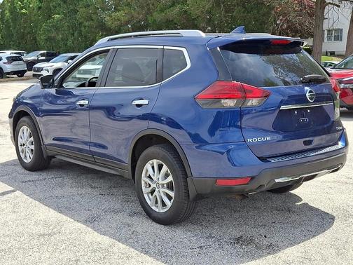 Caspian Blue 2017 Nissan Rogue SV