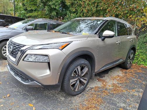 2022 Nissan Rogue SL