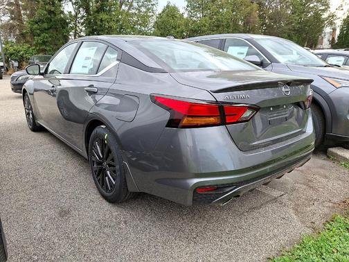 Gun Metallic 2026 Nissan Altima 2.5 SV