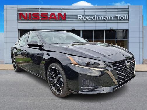 2025 Nissan Altima SR