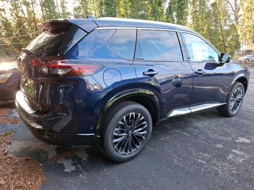 2025 Nissan Rogue Platinum
