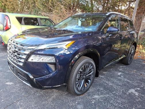 2025 Nissan Rogue Platinum