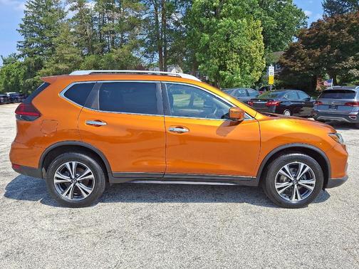 2019 Nissan Rogue SV