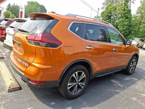2019 Nissan Rogue SV