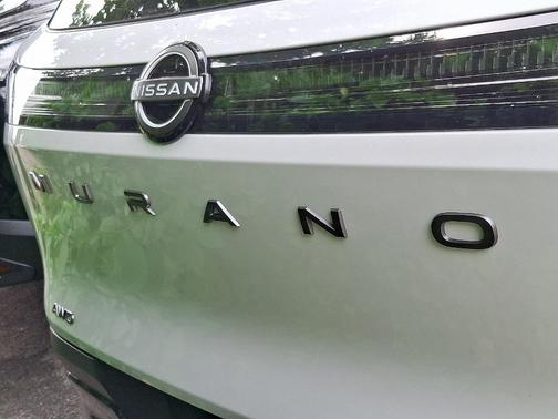 2025 Nissan Murano SV