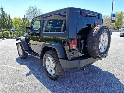 2016 Jeep Wrangler Sport