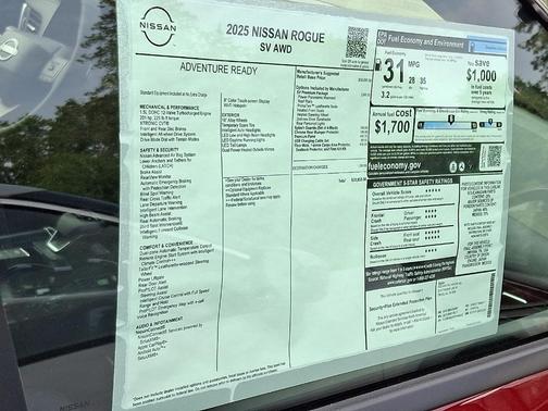 2025 Nissan Rogue SV