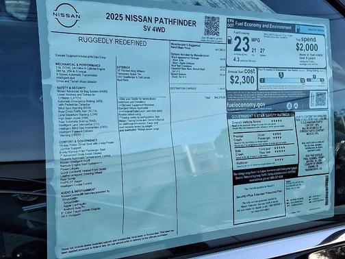 2025 Nissan Pathfinder SV