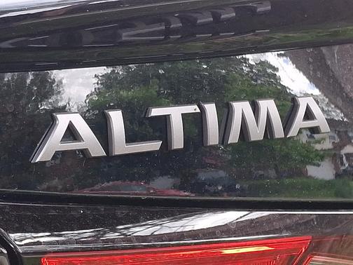 Super Black 2026 Nissan Altima 3.5 SR