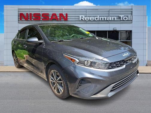 2022 Kia Forte LXS