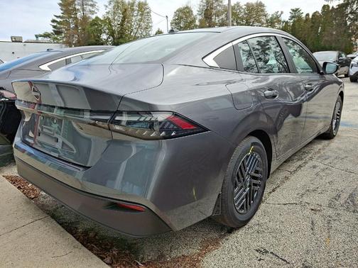 Gun Metallic 2026 Nissan Sentra SV