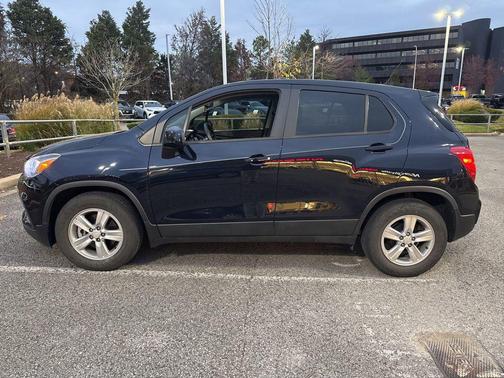 2022 Chevrolet Trax LS