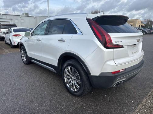 2019 Cadillac XT4 Premium Luxury