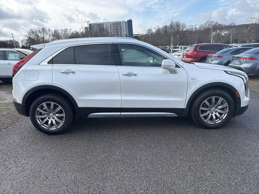 2019 Cadillac XT4 Premium Luxury