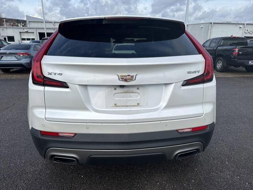 2019 Cadillac XT4 Premium Luxury