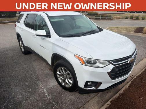 2020 Chevrolet Traverse LT Cloth