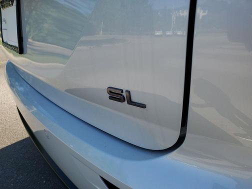 Alpine Frost 2026 Nissan Rogue SL