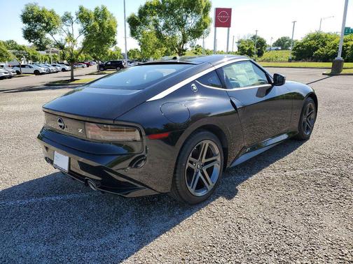 Black Diamond Pearl 2026 Nissan Z Sport
