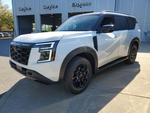 2025 Nissan Armada PRO-4X 4WD