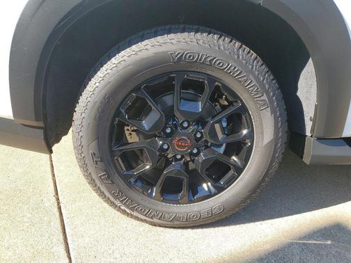 2025 Nissan Armada PRO-4X 4WD