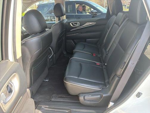 Majestic 2020 INFINITI QX60 Luxe