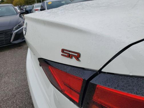 2025 Nissan Altima SR FWD