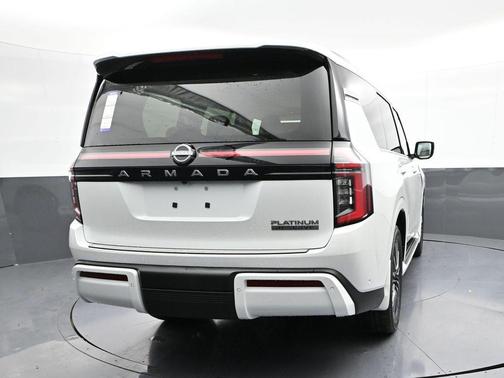 2025 Nissan Armada Platinum Reserve 4WD