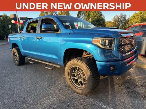 2018 Toyota Tundra SR5
