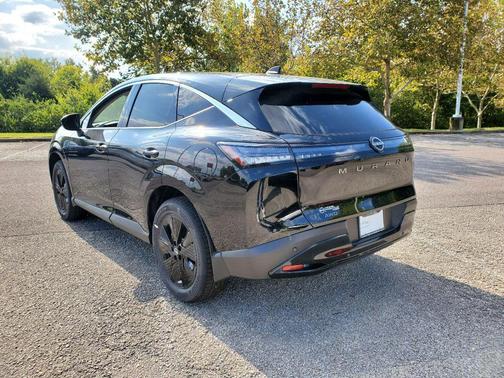 2025 Nissan Murano SV