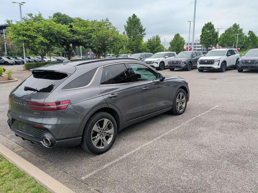 Himalayan Gray 2022 Genesis GV70 3.5T AWD Sport