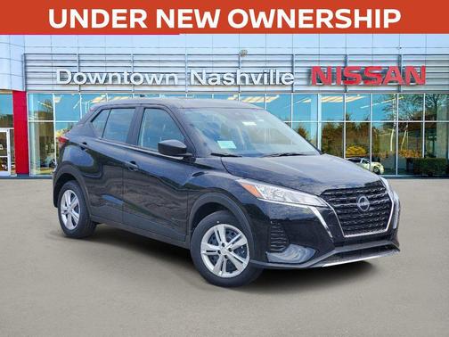 2025 Nissan Kicks S