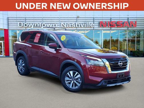 2022 Nissan Pathfinder SL 4WD