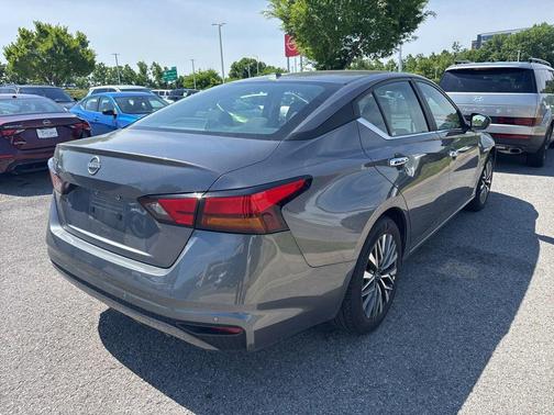 Gun Metallic 2025 Nissan Altima 2.5 SV