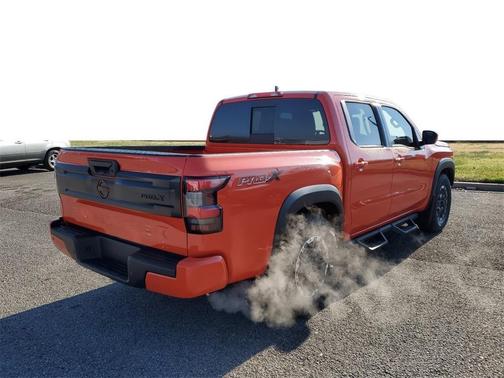2025 Nissan Frontier PRO-X