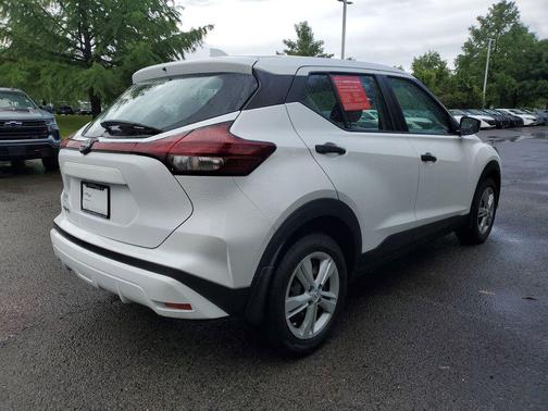 Fresh Powder 2024 Nissan Kicks S