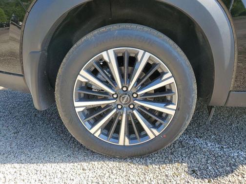 Super Black 2026 Nissan Pathfinder Platinum