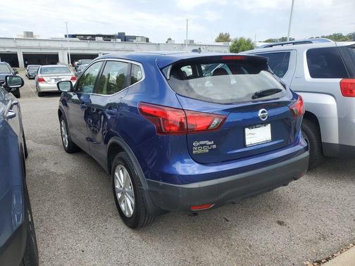 2018 Nissan Rogue Sport S