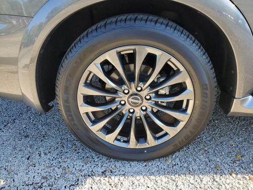 2024 Nissan Armada Platinum 4WD