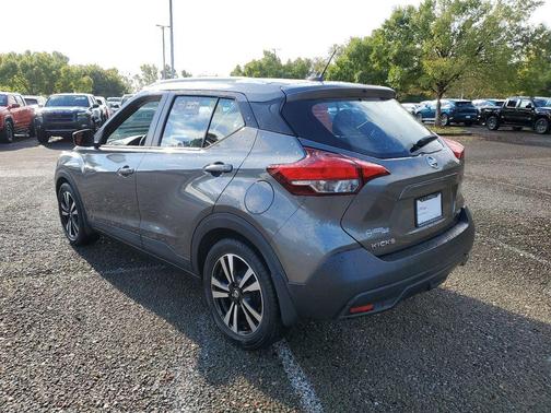 2019 Nissan Kicks SV