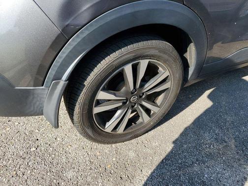 2019 Nissan Kicks SV