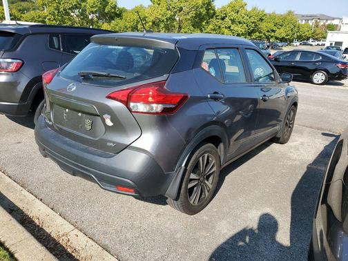 2019 Nissan Kicks SV