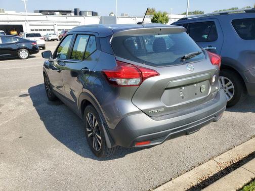 2019 Nissan Kicks SV