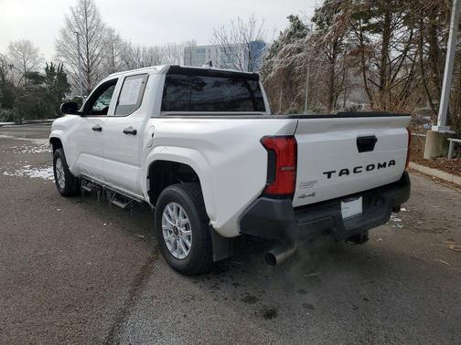 2024 Toyota Tacoma SR