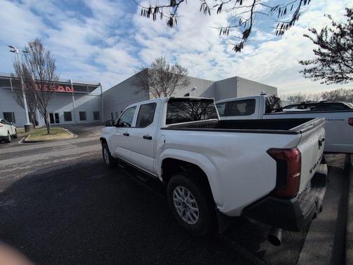 2024 Toyota Tacoma SR