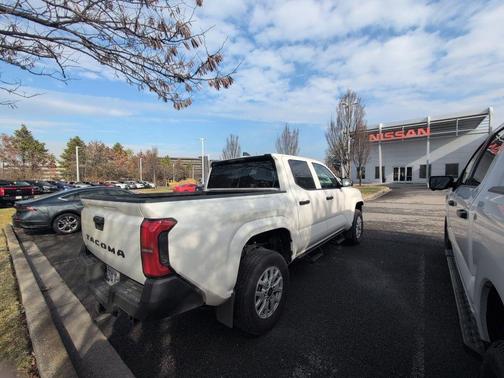 2024 Toyota Tacoma SR