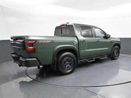 2025 Nissan Frontier PRO-X