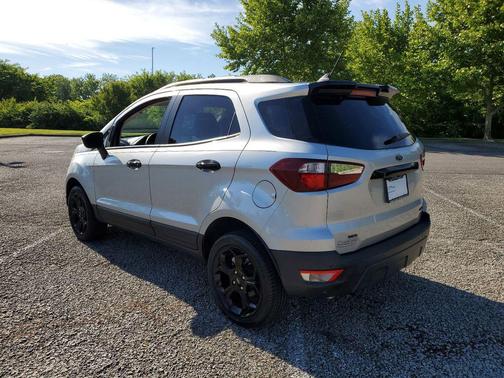 Moondust Silver Metallic 2021 Ford EcoSport SES