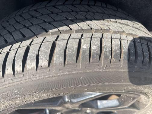 Moondust Silver Metallic 2021 Ford EcoSport SES