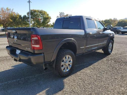 2019 RAM 2500 Limited Crew Cab 4x4 6'4' Box