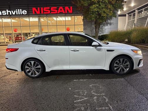 2019 Kia Optima S